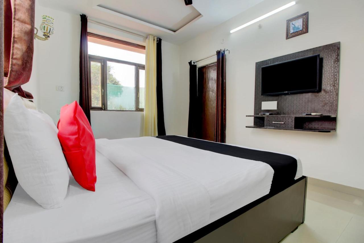 Elegance Resort Mathura Kültér fotó