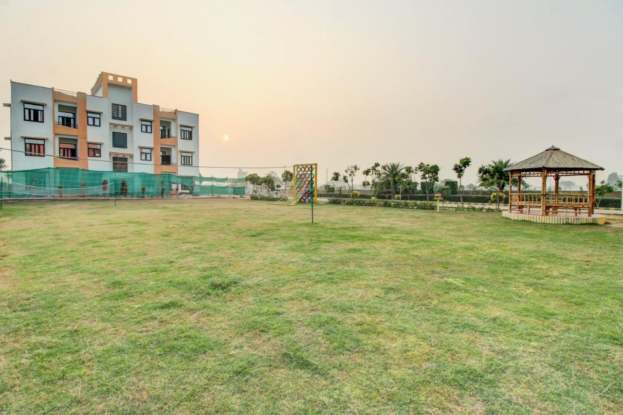 Elegance Resort Mathura Kültér fotó